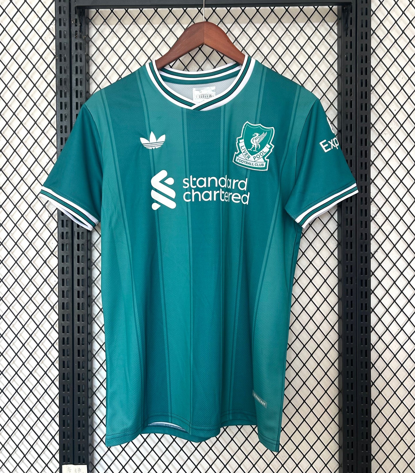 maillot-liverpool-2025-2027 - L